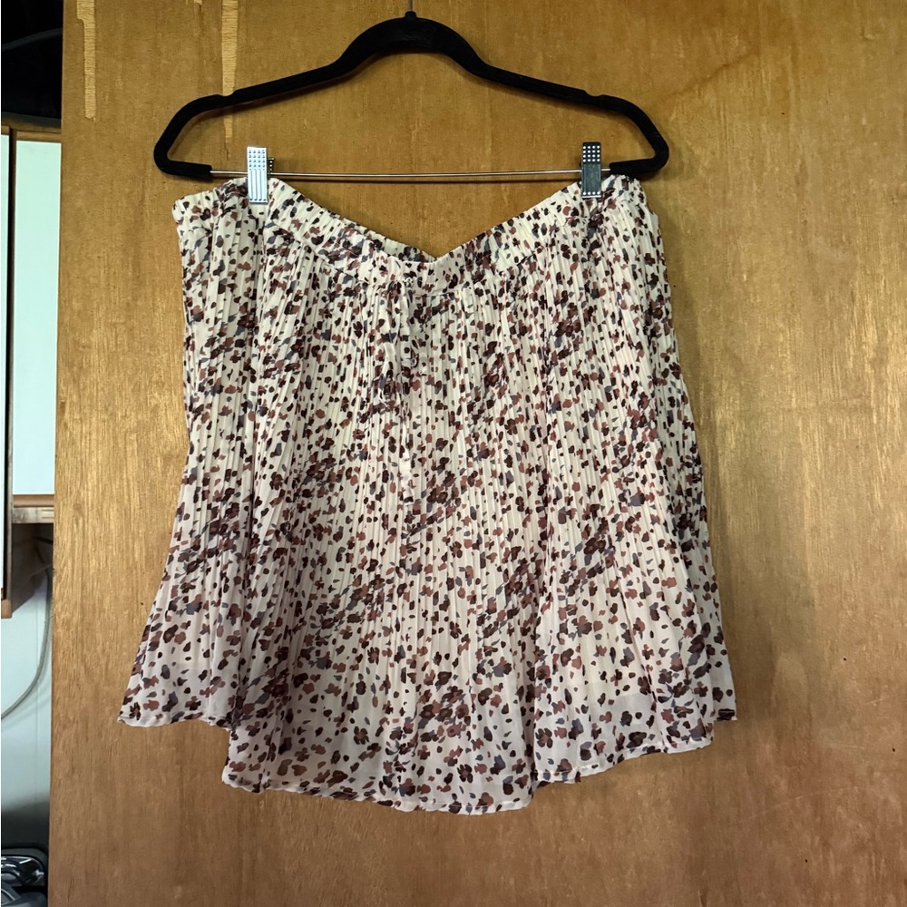 ARULA Cream and Brown Patterned Skort